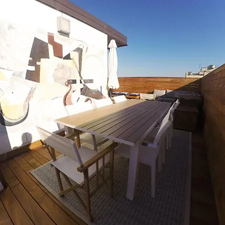 The Italian Job - Jacuzzi Penthouse Bolonia